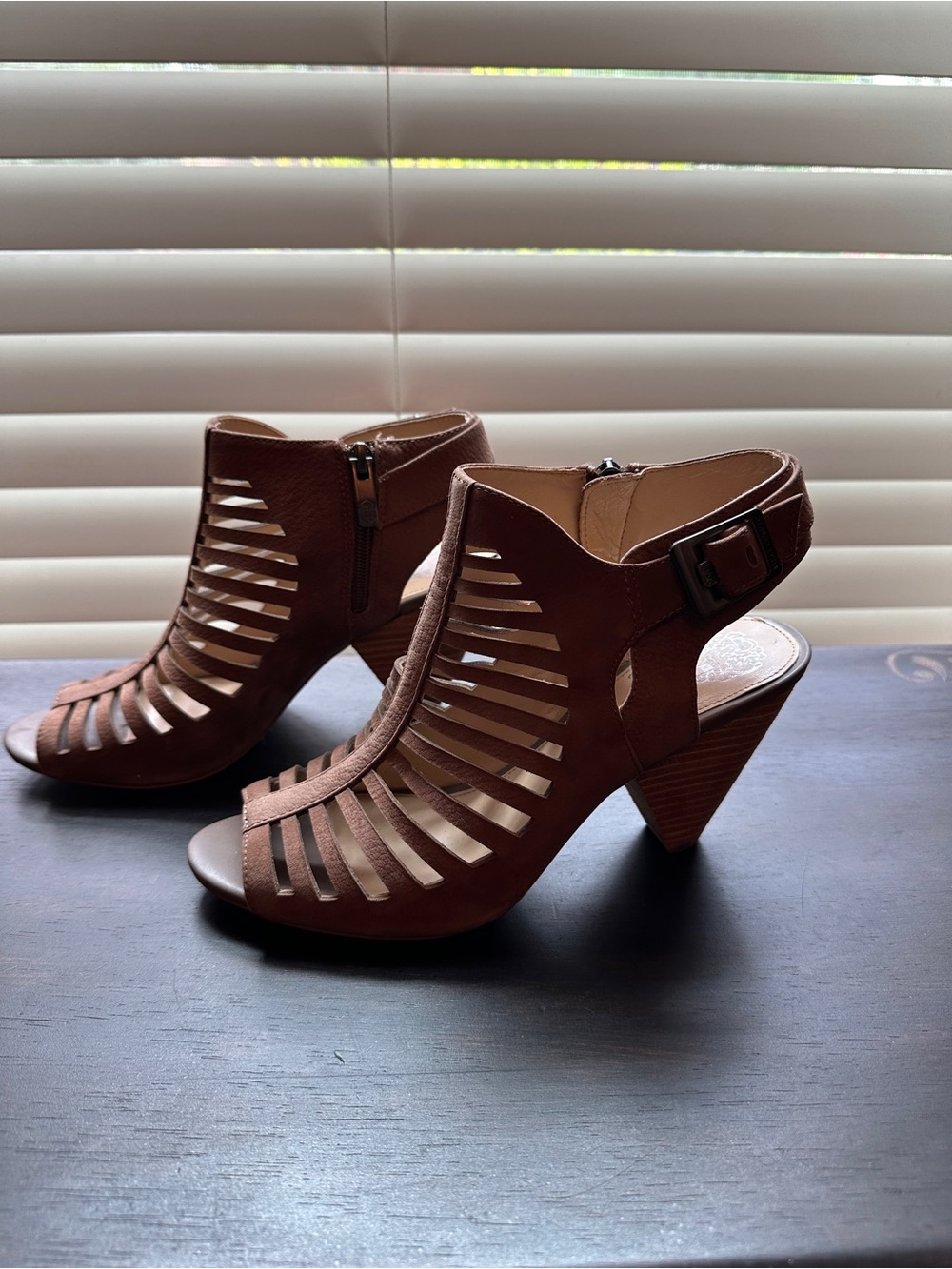Women's Brown Cutout Slingback Heeled Sandals Size 9